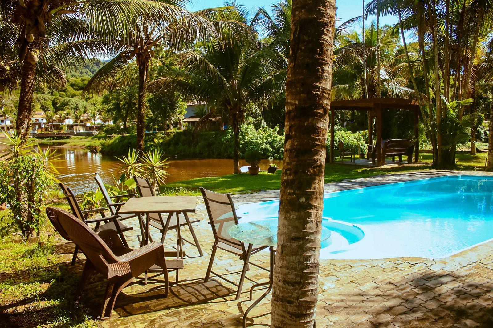 Vista Piscina Pousada Marina Paraty