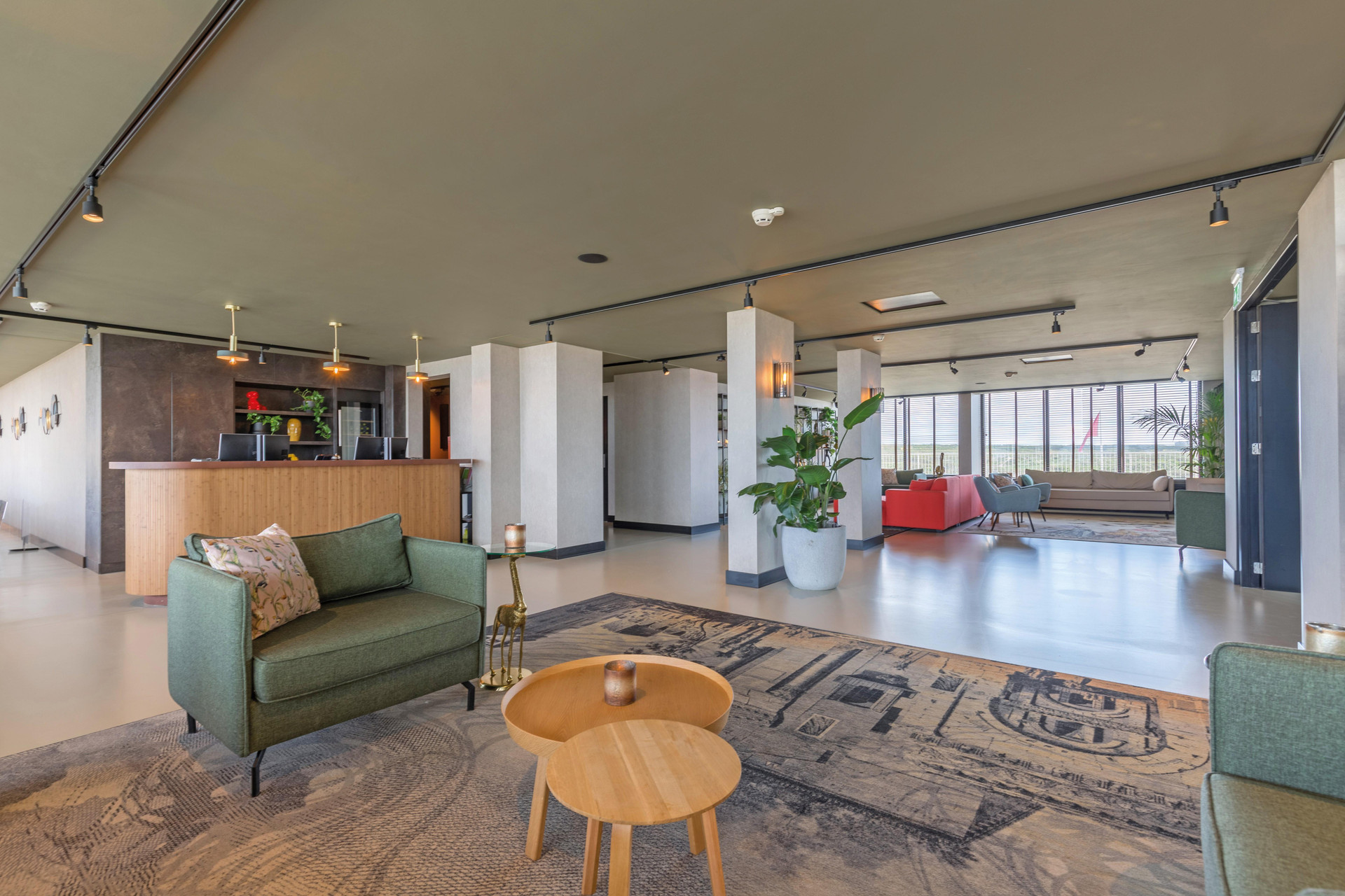 Vista Lobby Leonardo Hotel IJmuiden Seaport Beach