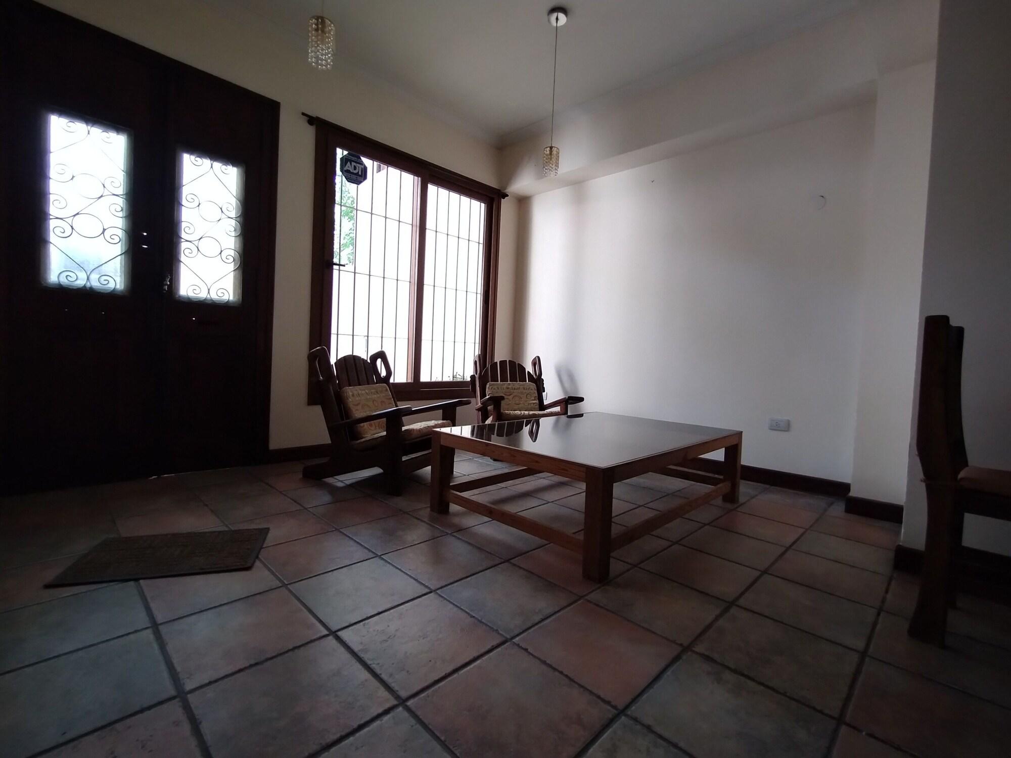 Vista Lobby Hostel terminal