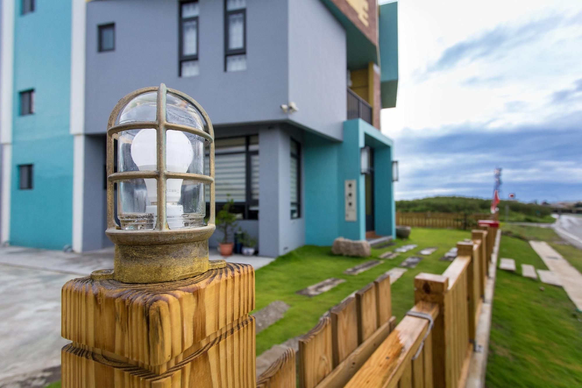 Vista Exterior Say Yeah Inn