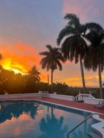Paquete - The Lodge at Peaceful Palms