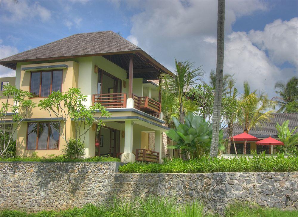 Vista Exterior Villa Sabandari