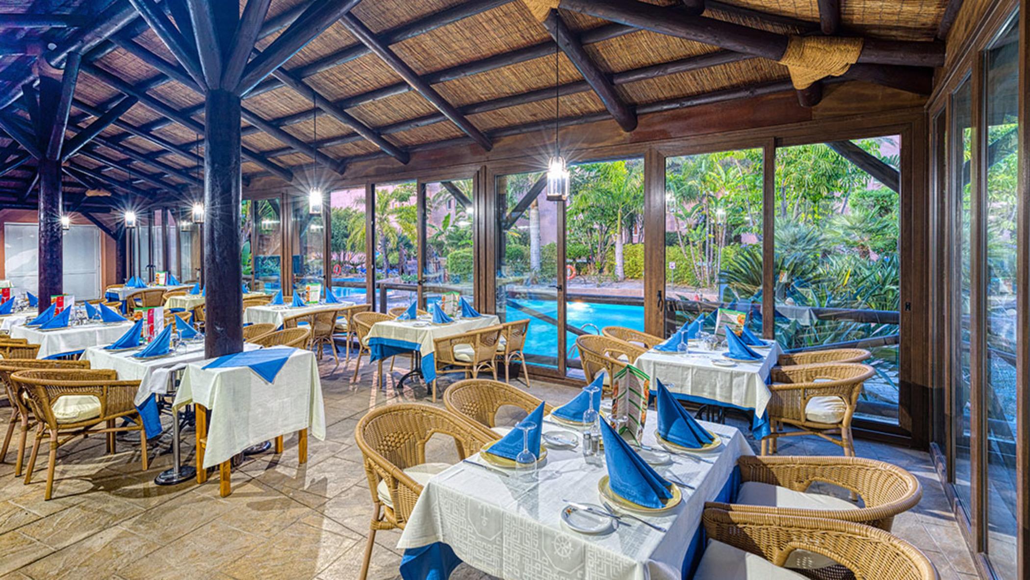 Restaurant Playacalida Hotel