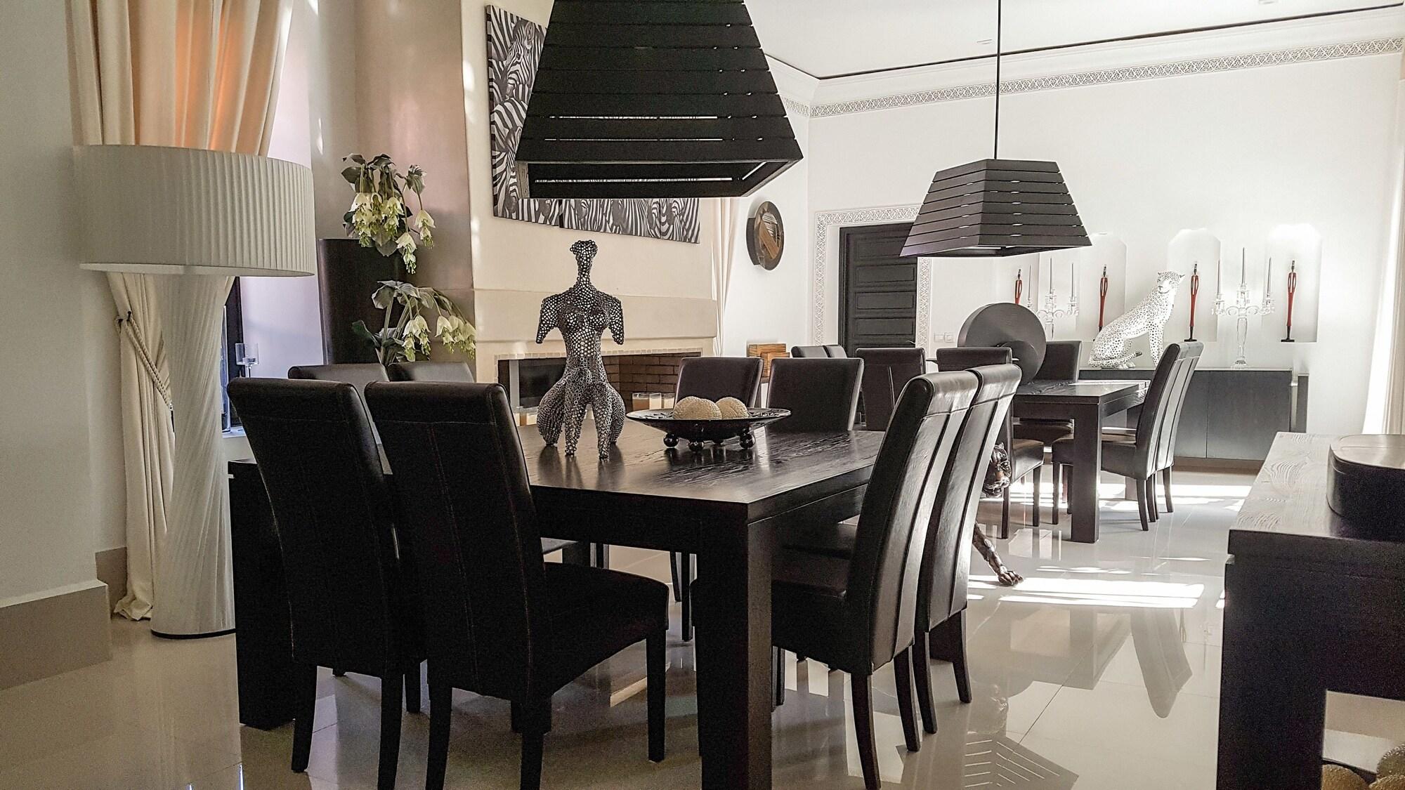 Salón de Baile Villa Mano