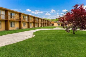 Alojamiento - Fairmount Inn & Suites -Stroudsburg