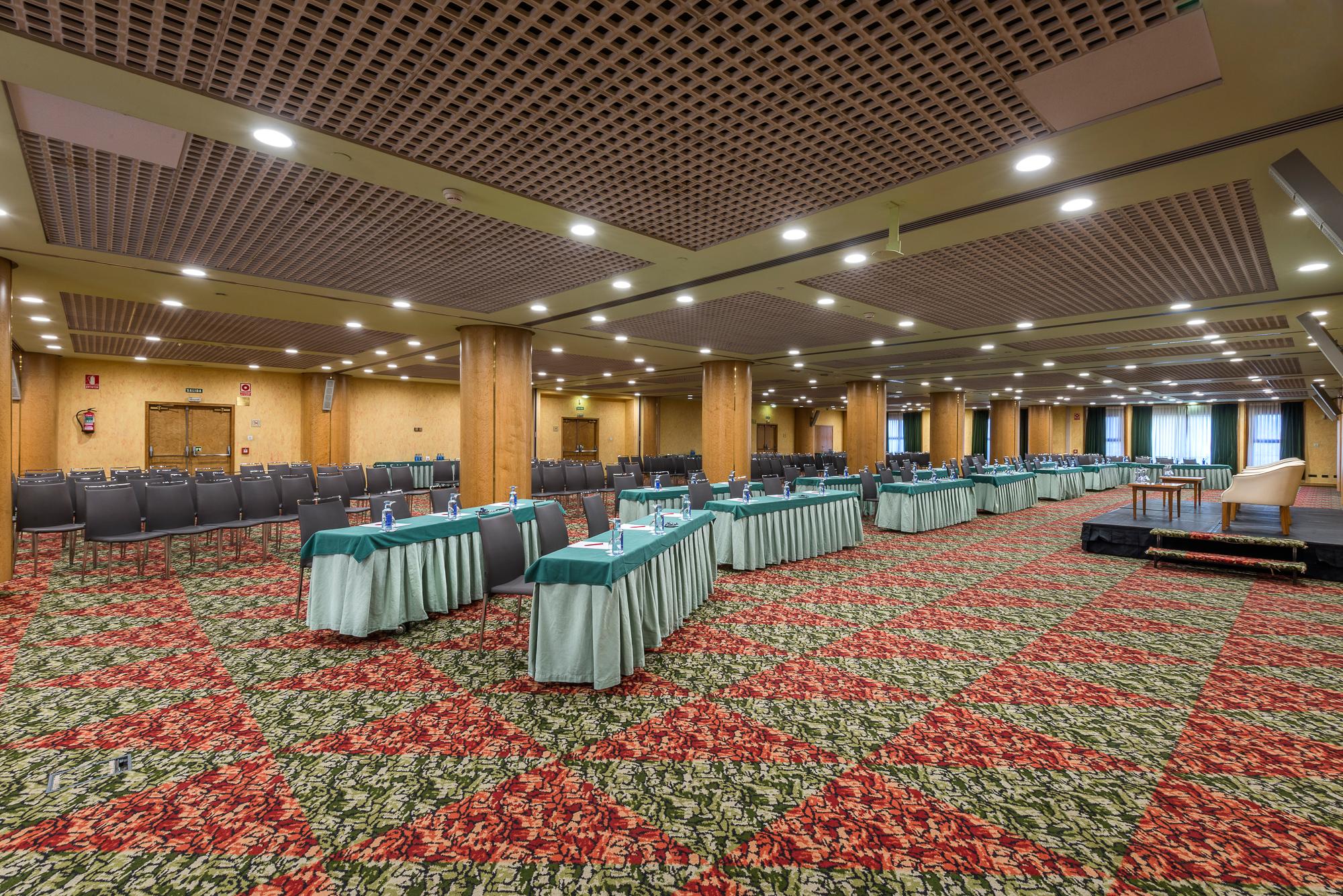 Sala de Reuniones EXE Boston