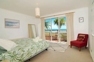 Alquiler Vacacional - Coastal Retreat! Outstanding panoramic views while you relax on the deck!