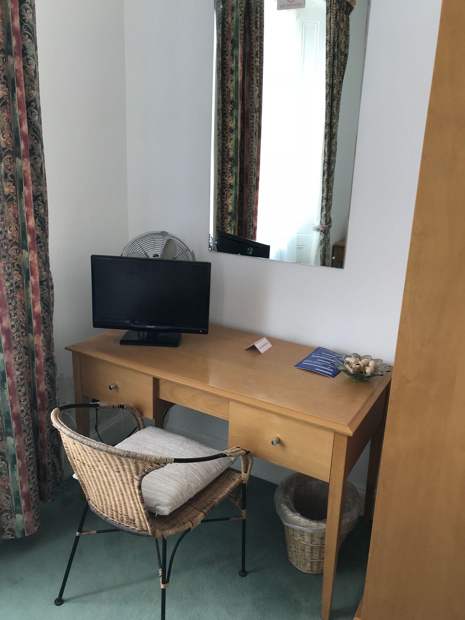 Set de Habitación TAYLORS HOTEL
