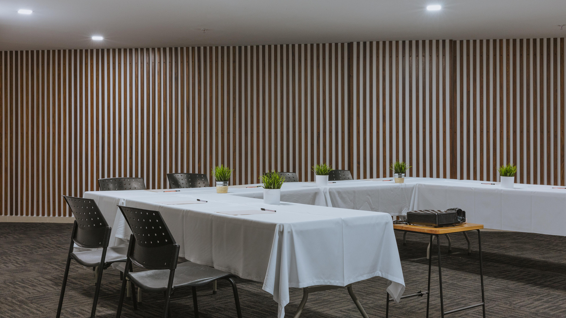 Restaurant Rio Verde Living Suites