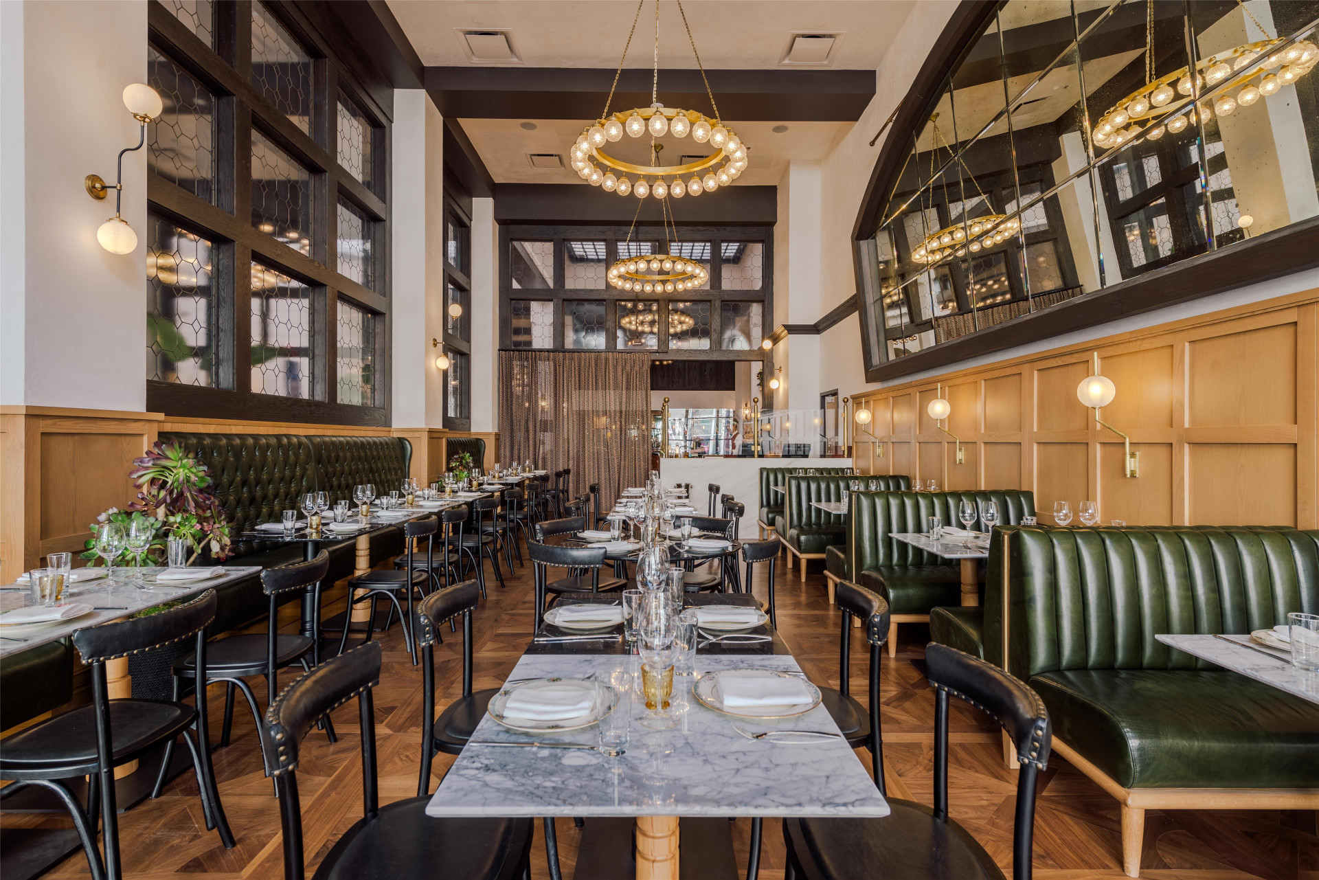 Restaurant Hotel Figueroa, Unbound Collection by Hyatt