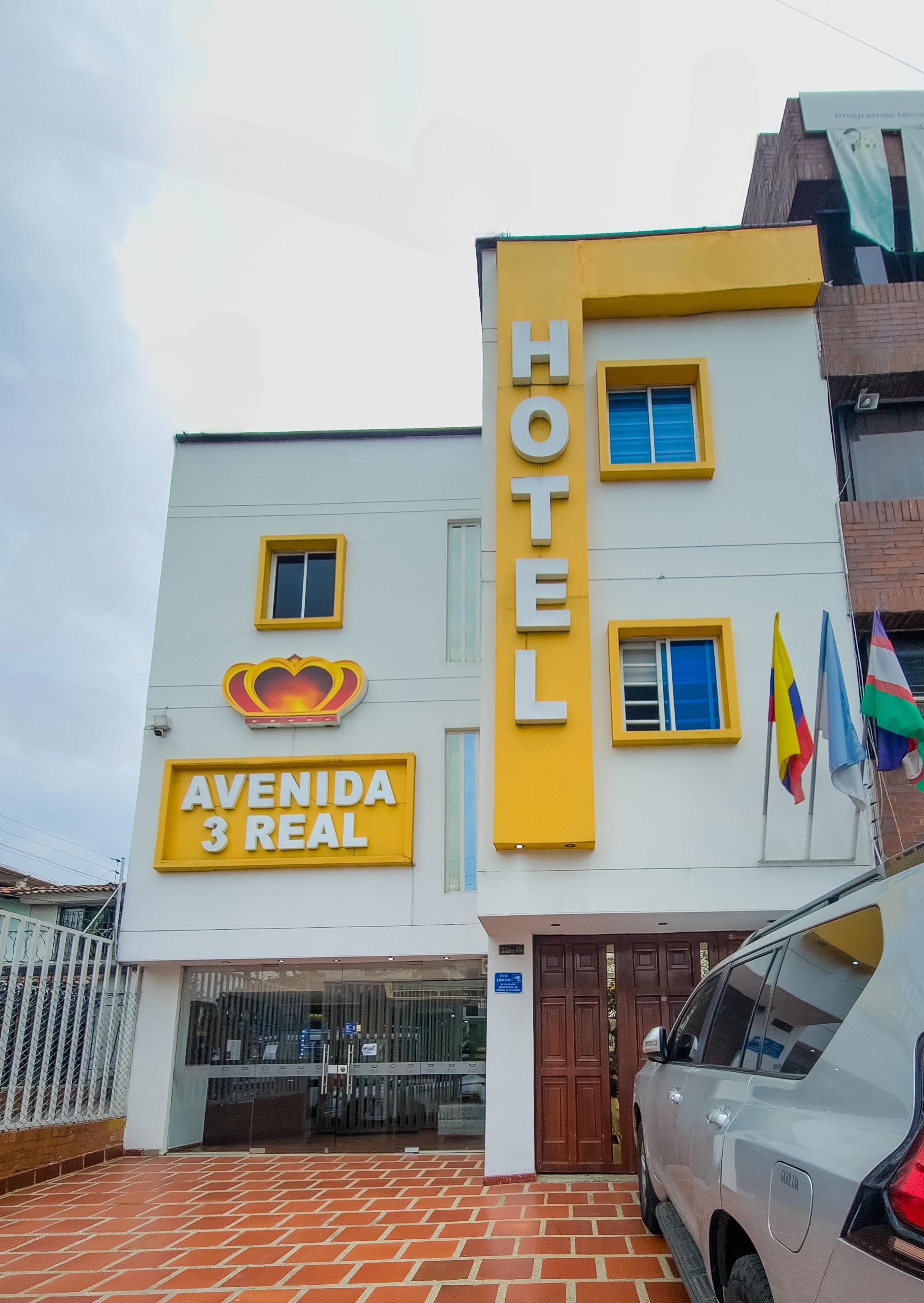 Vista Exterior Hotel Avenida 3 Real