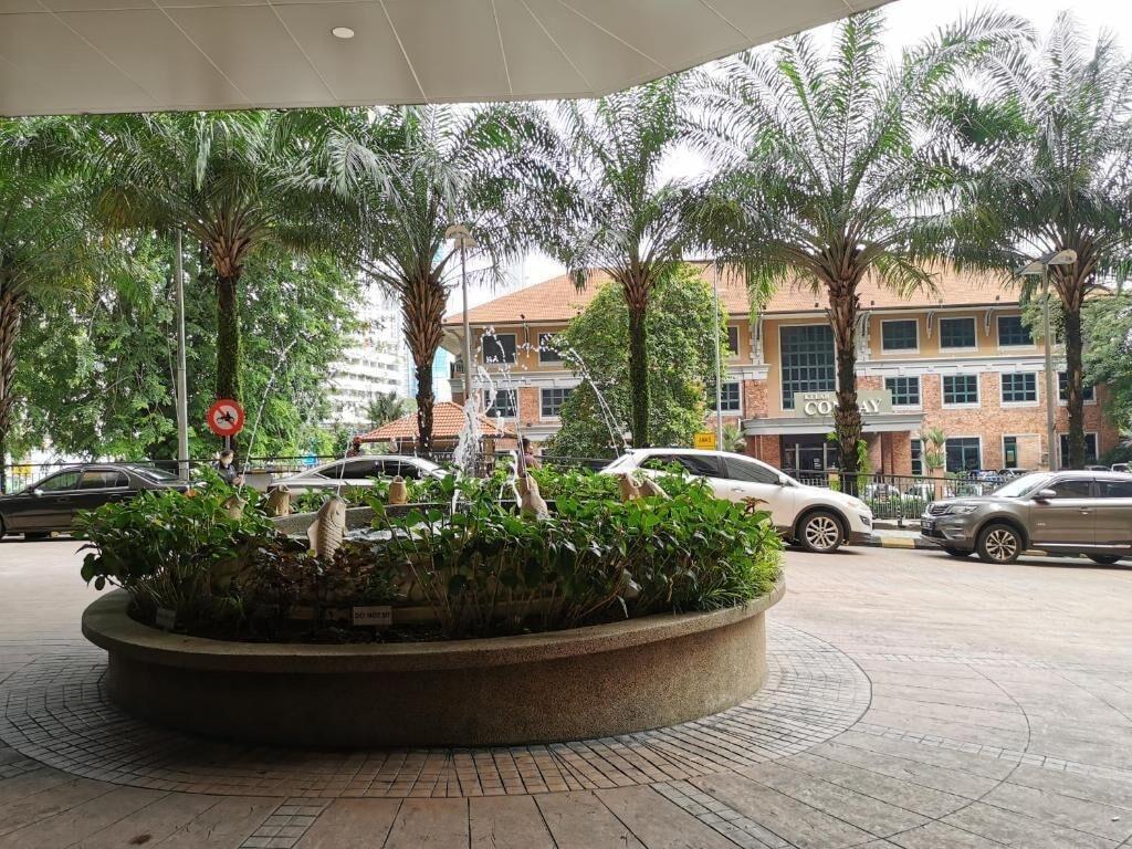 Vista Exterior Times Private Serviced Suites