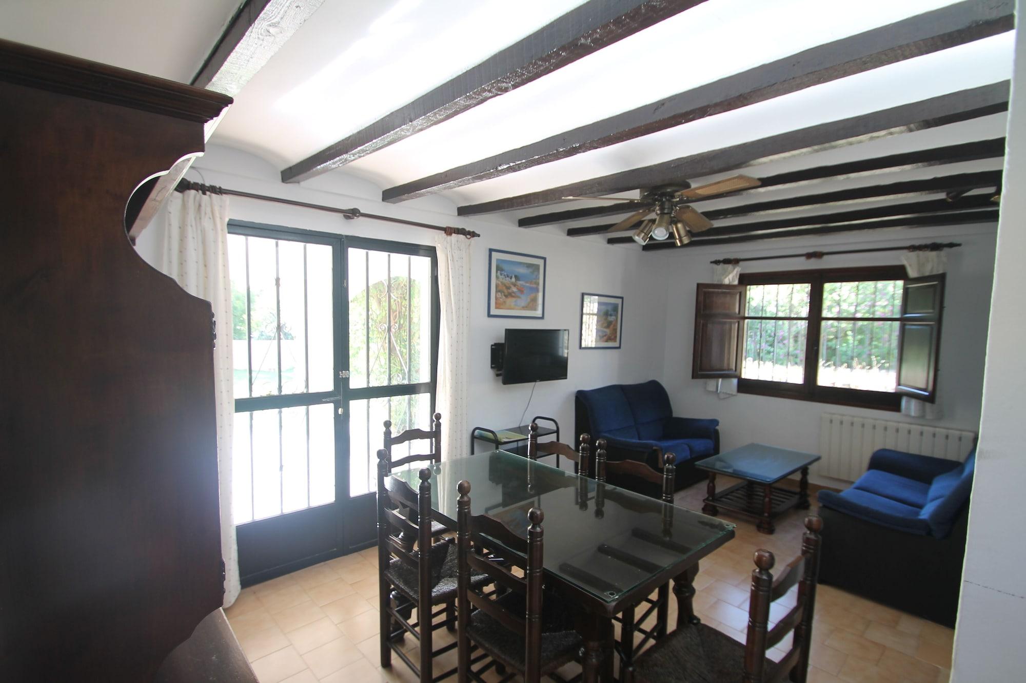 Bar/Salón Sunsea Village Apts