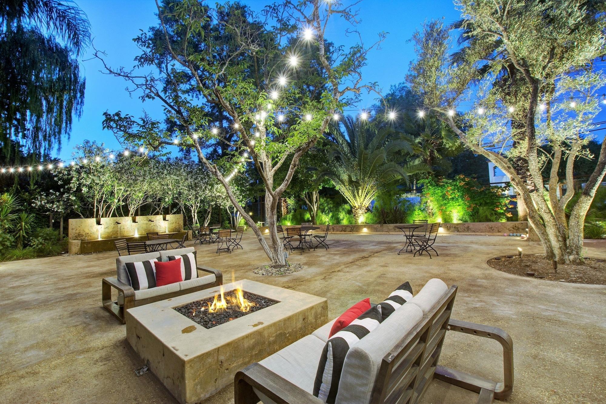 Varios Bungalows 313