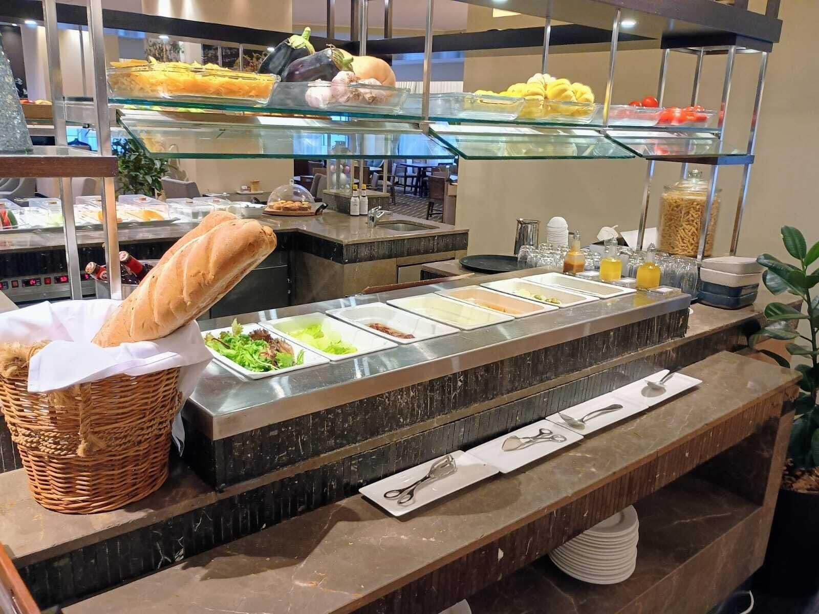 Restaurant Residence on Langley Park