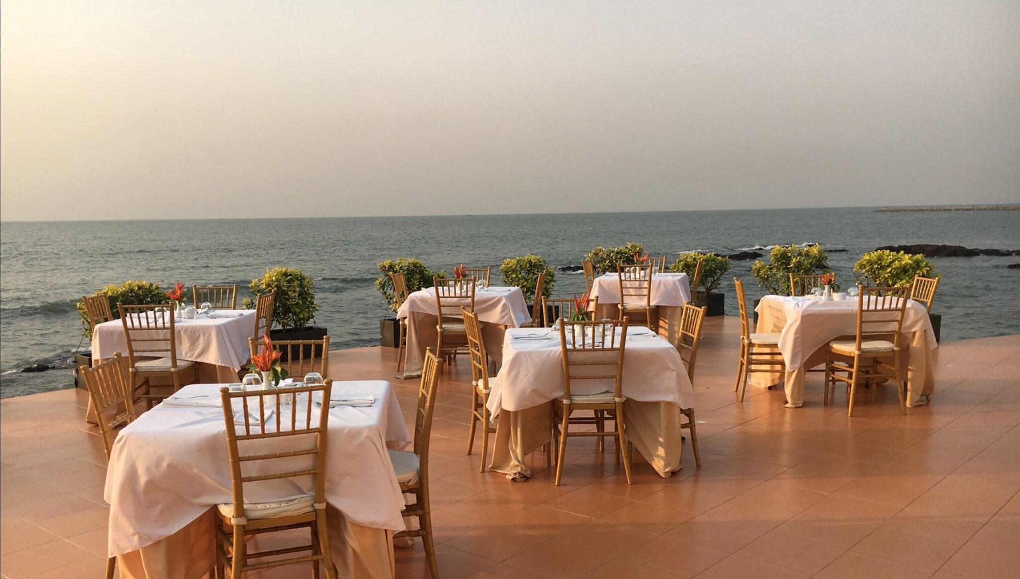 Restaurant Palm Camayenne