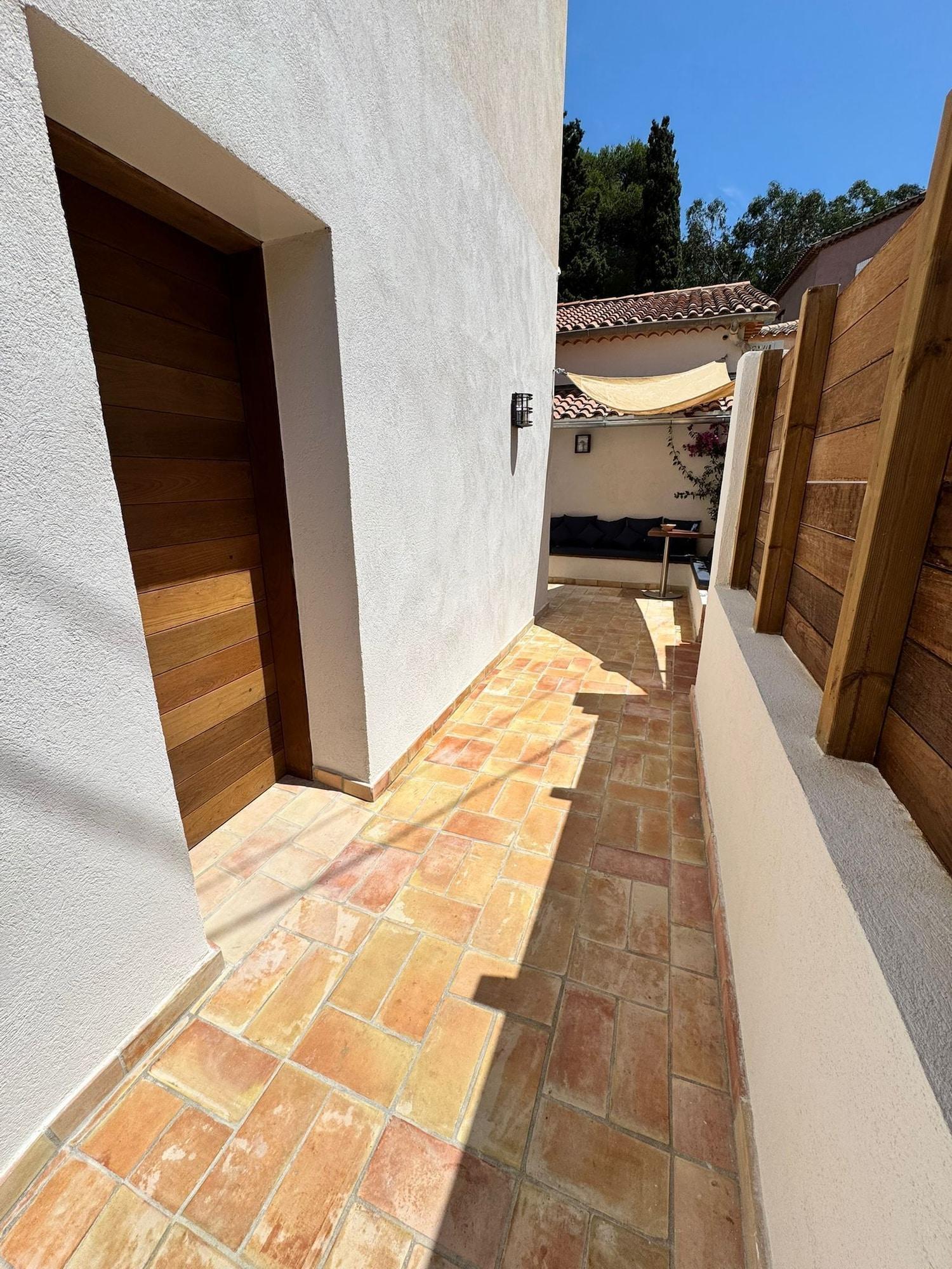 Vista Exterior Hotel Les Jardins de Porquerolles