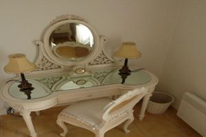 Villas - Swimming pool and private garden with full internet access