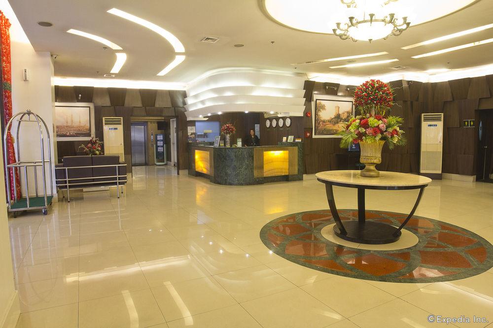 Vista Lobby Eurotel North Edsa