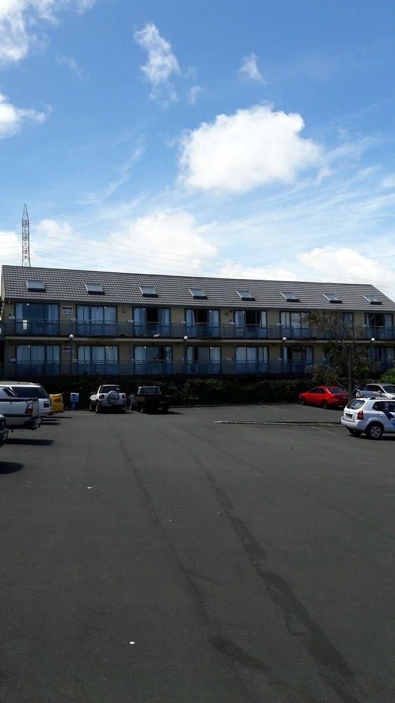 Vista Exterior Rayland Motel