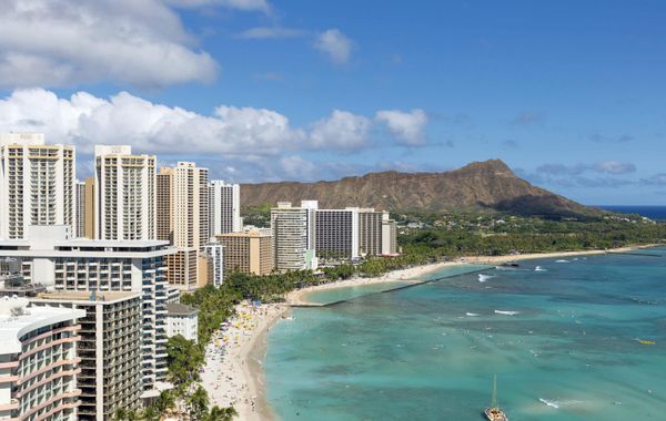 Hyatt Regency Waikiki Beach Resort & Spa