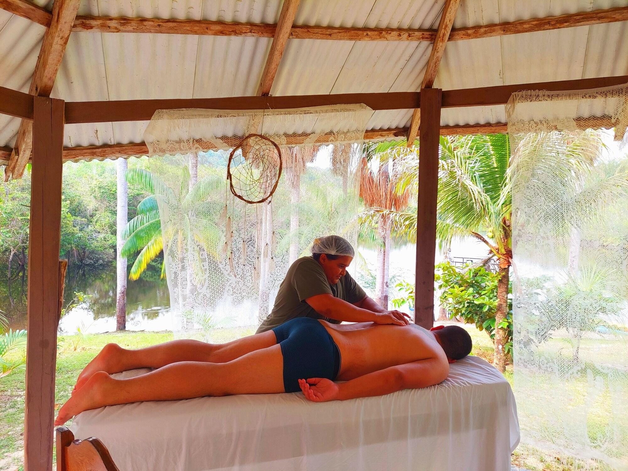 Spa Ponta Poranga Jungle Lodge