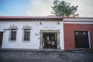 Alojamiento - El Carmen Hotel
