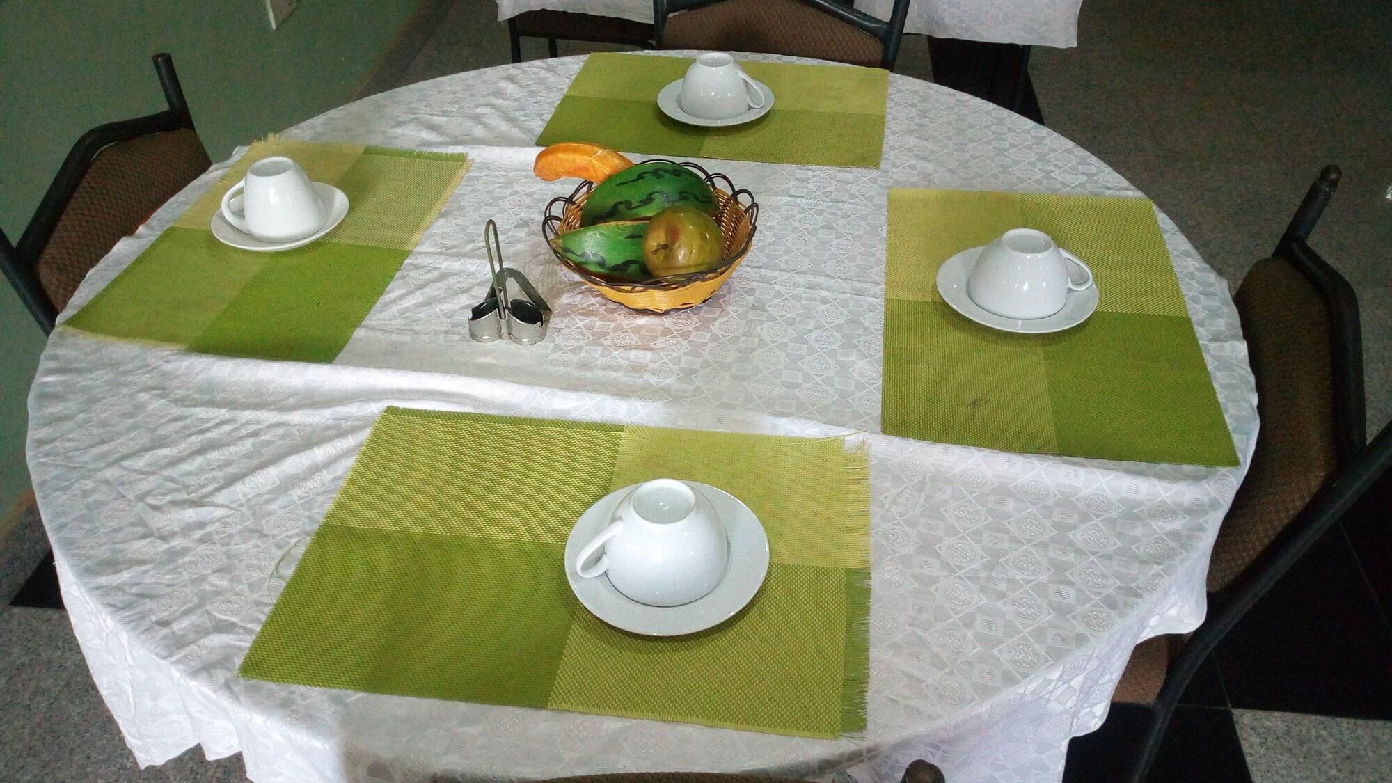 Restaurant Mataan Hotel  Suites