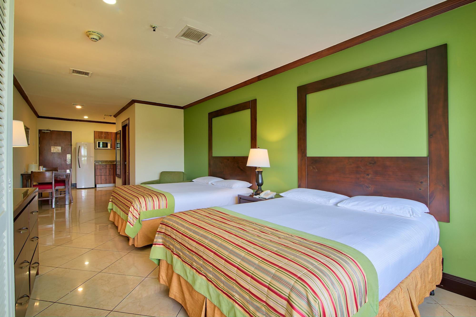 Habitación Fiesta Resort Central Pacific - All Inclusive