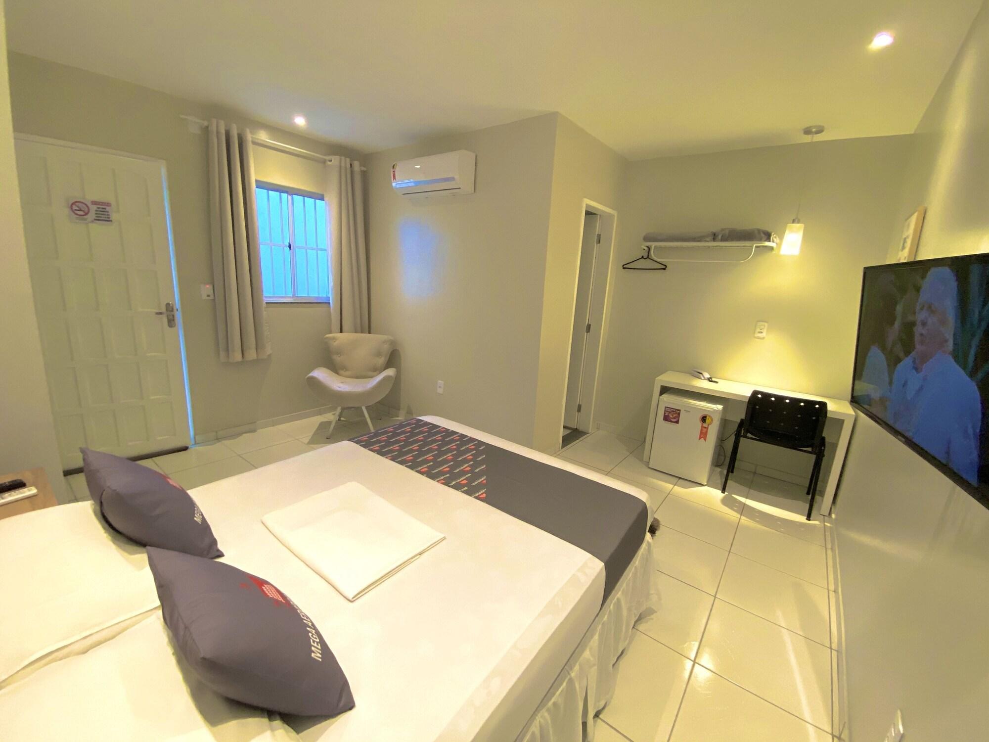 Varios Mega Aeroporto Hotel