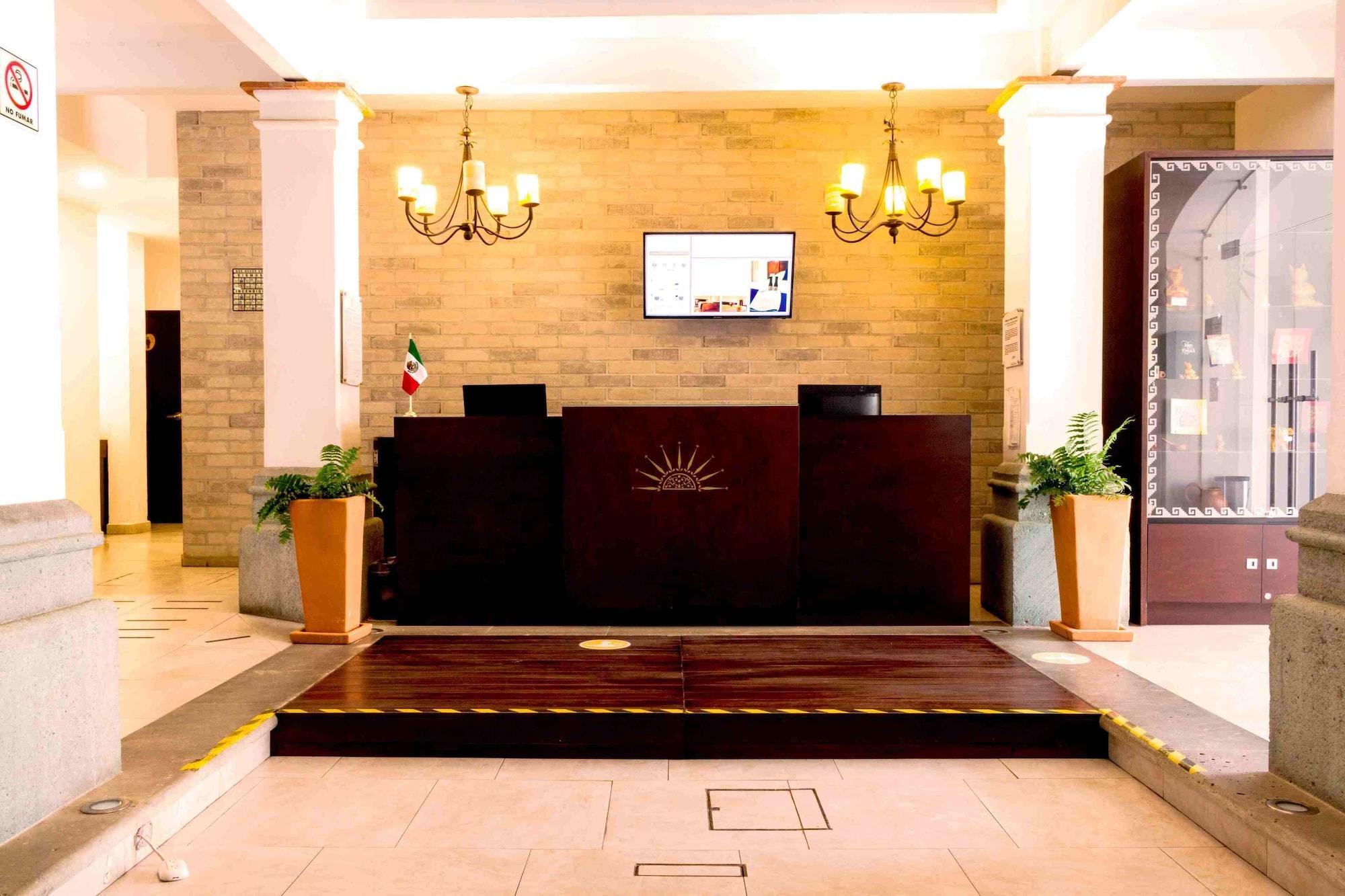 Vista Lobby Hotel Real Alma