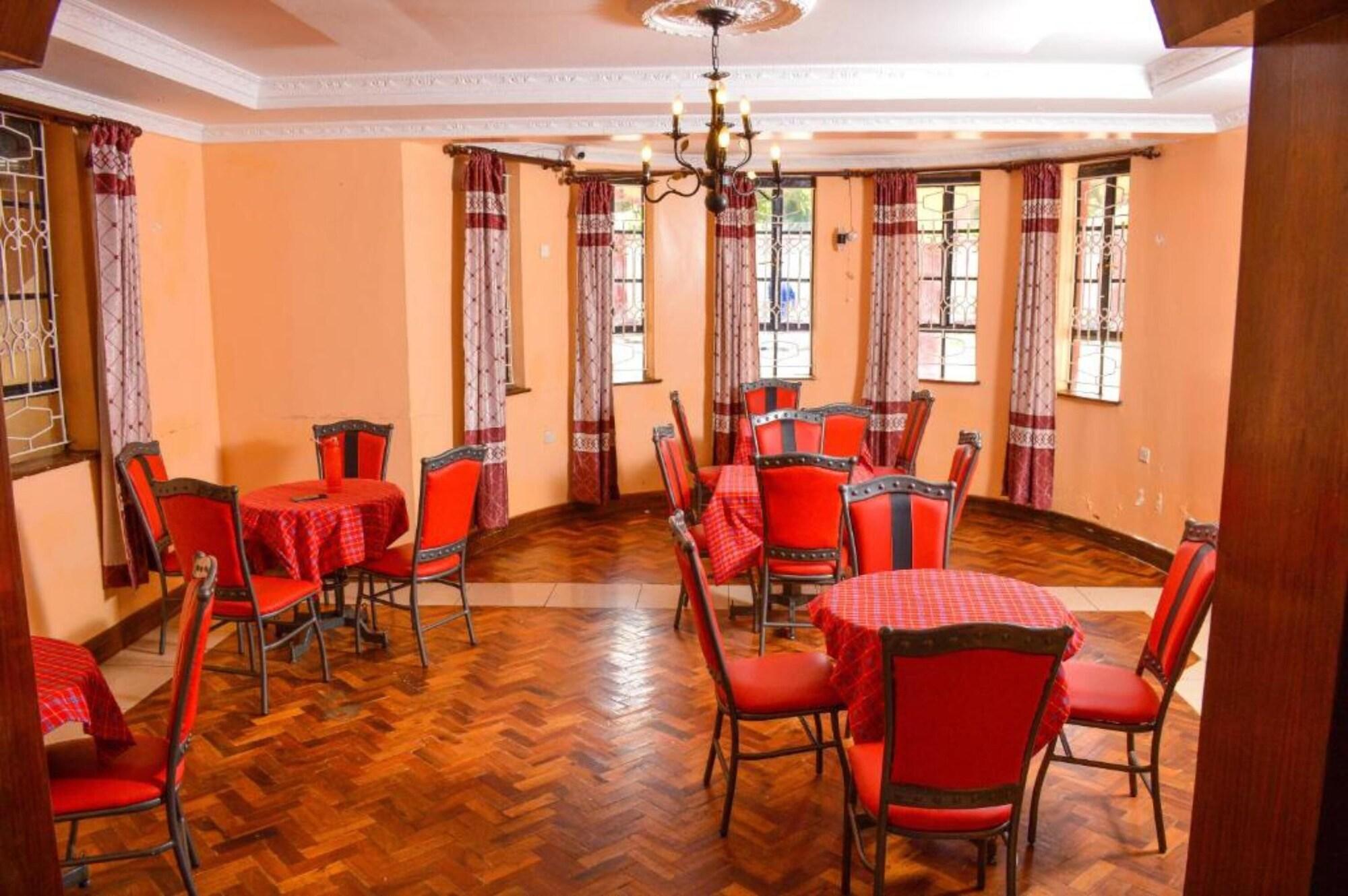 Restaurant Consular Resort-Meru
