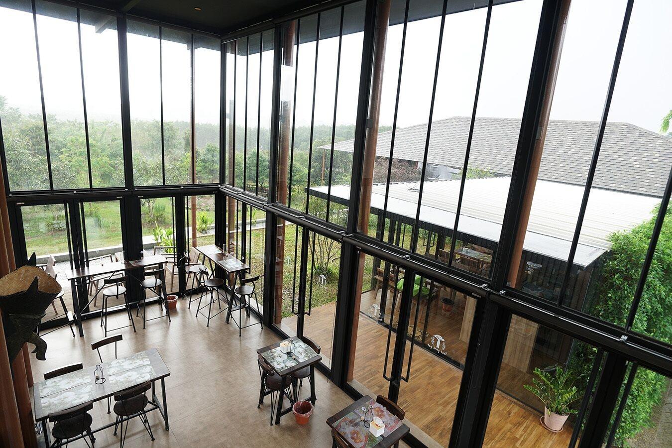 Bar/Salón Hug Jang Loei Garden