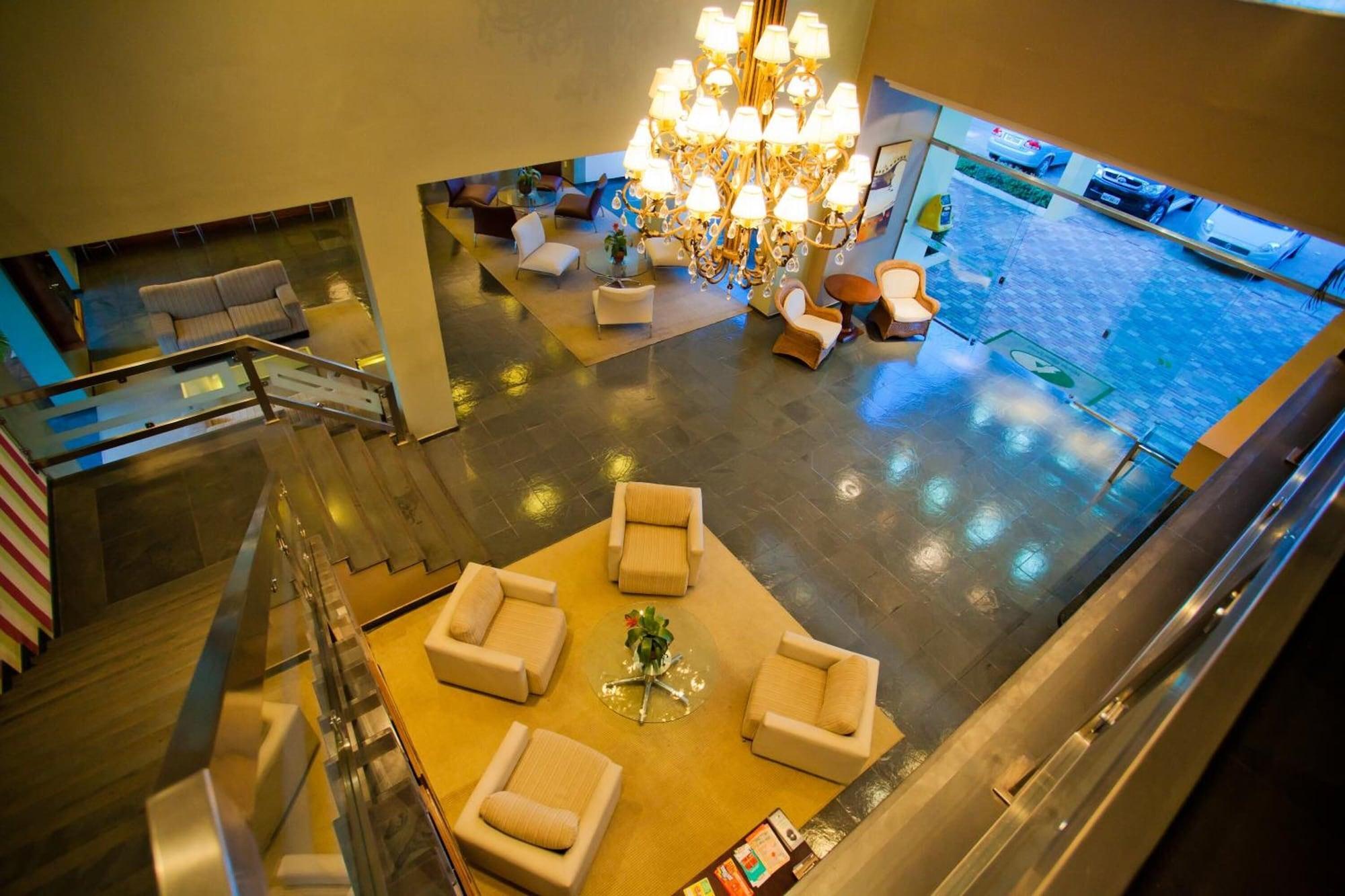 Restaurant Aipana Plaza Hotel