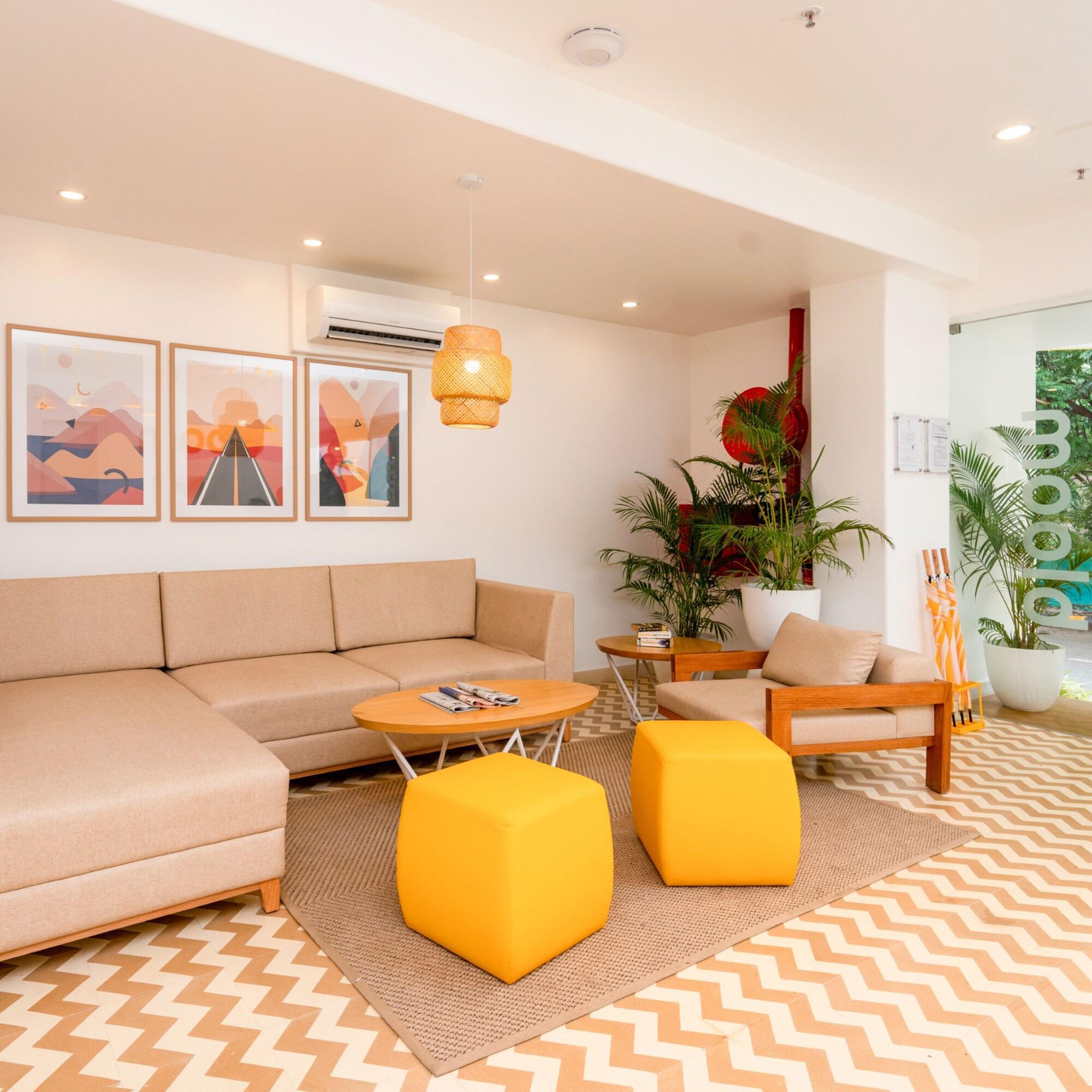 Vista Lobby Bloom Hotel - Brookefield