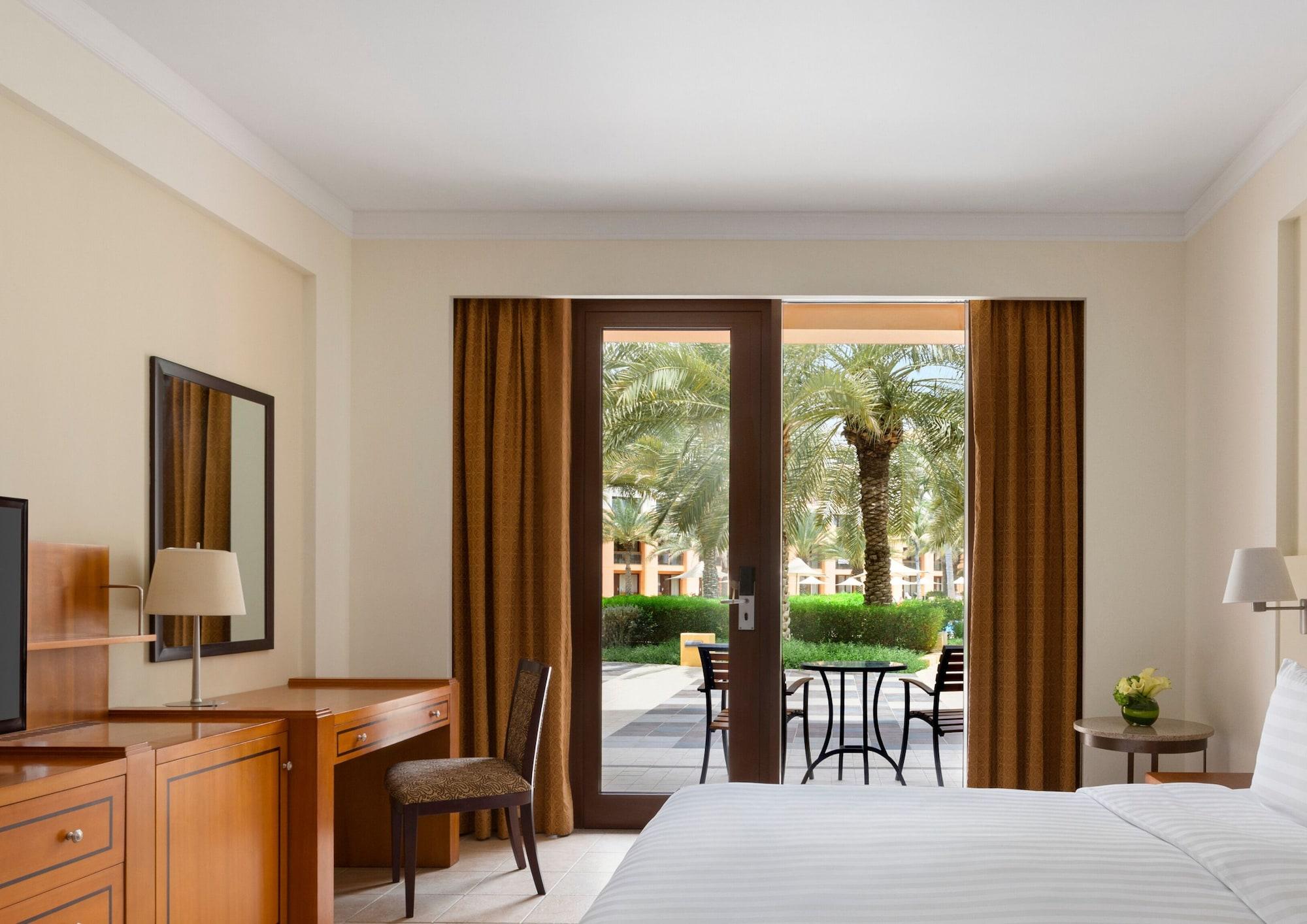 Habitación Doubletree By Hilton Muscat Al Waha