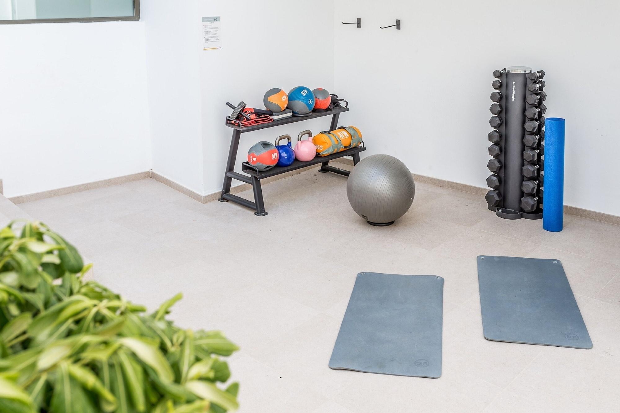 Gimnasio FERGUS Style Tobago - Adults Only