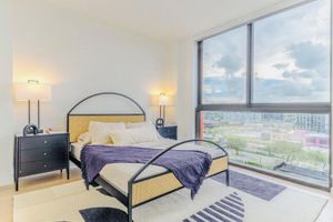 Alquiler Vacacional - Heart of Art District Heated Rooftop Pool Sauna Rides to Airport & Beach