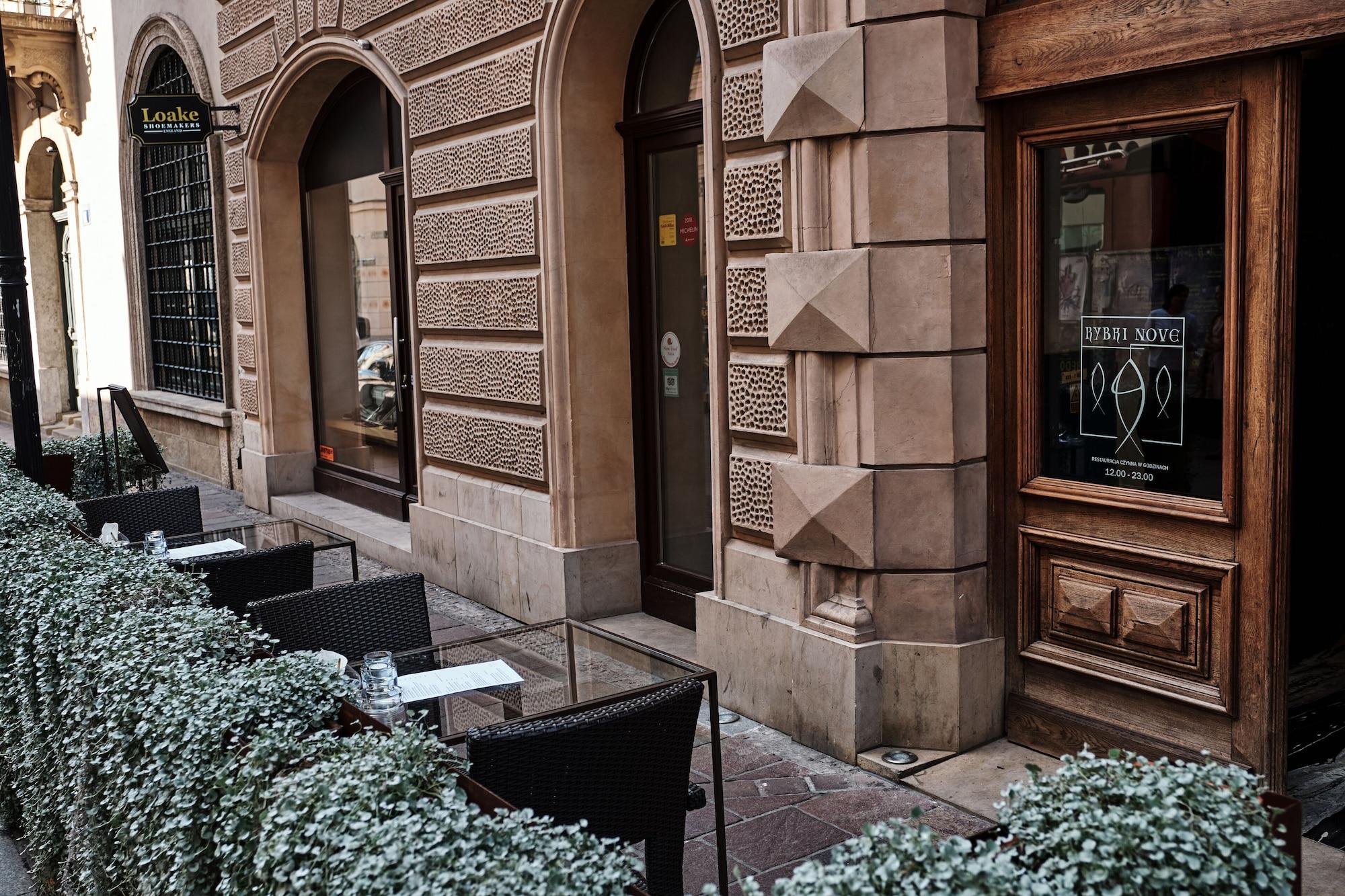 Vista Exterior Hotel Stary