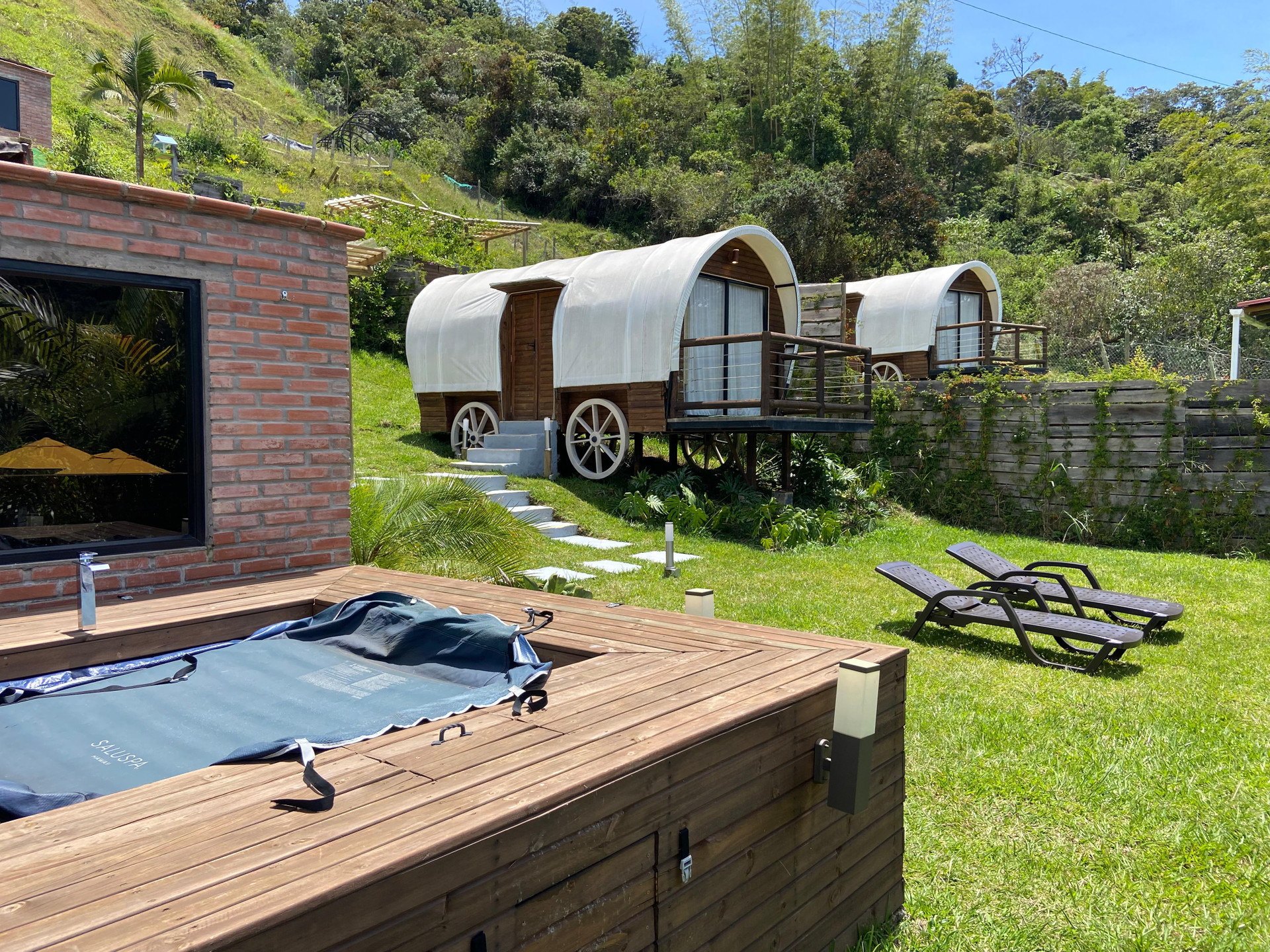 Vista Exterior Glamping La Cepa GUATAPÉ