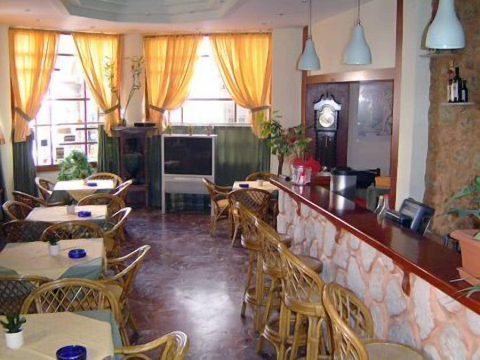 Bar/Salón Hotel Krystal