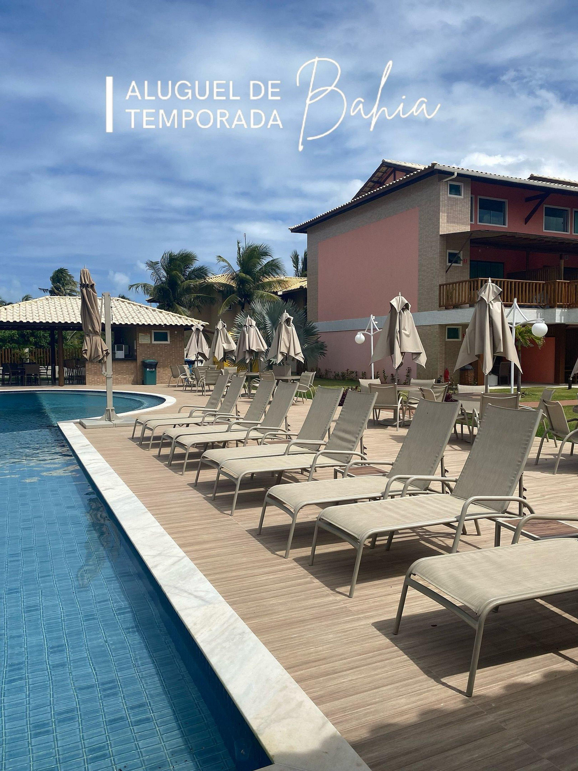 Vista Piscina Itacimirim Summer Ville. Sua casa de férias!