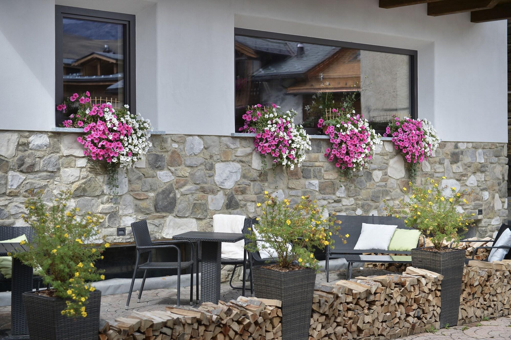 Bar/Salón Hotel Valtellina