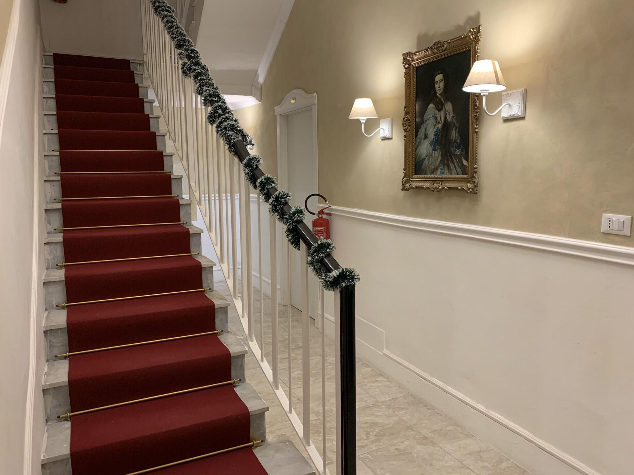 Vista Lobby Boutique Hotel Calais Milano