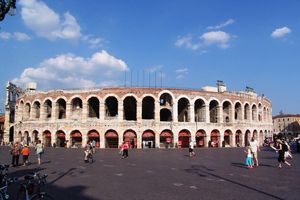 Actividad - Visita a la Arena de Verona sin filas
