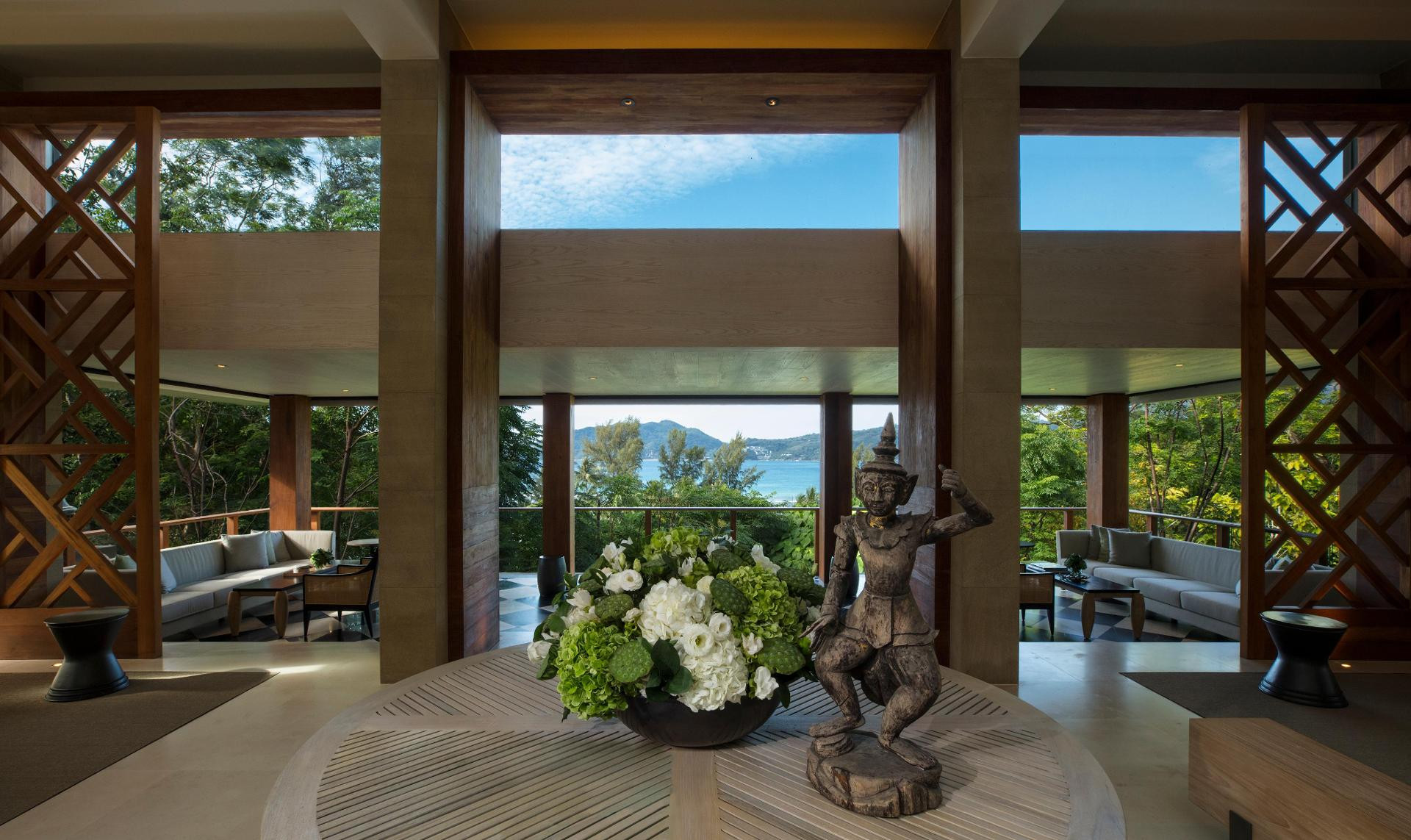 Vista Lobby Rosewood Phuket