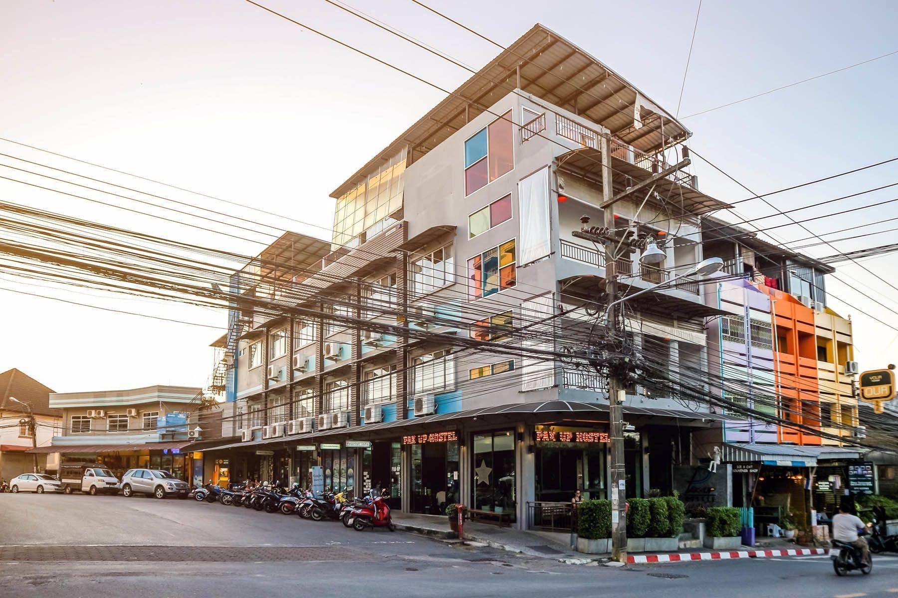 Vista Exterior Pak-Up Hostel