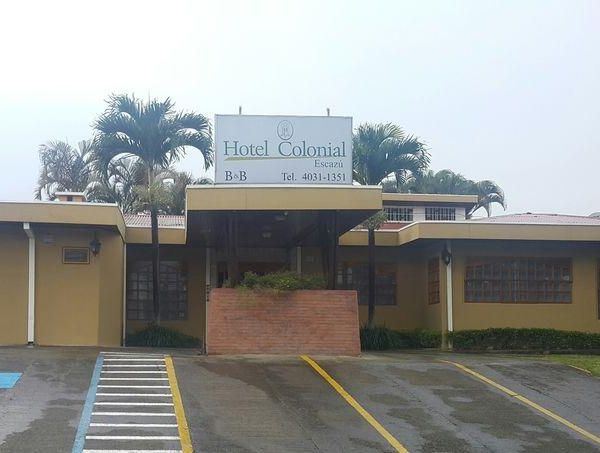 Hotel Colonial en Escazú
