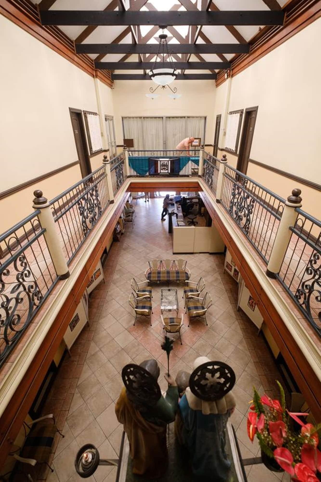 Vista Lobby Lispher Inn