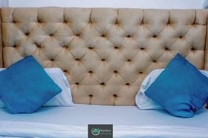 Alojamiento - Pearldew Hotel